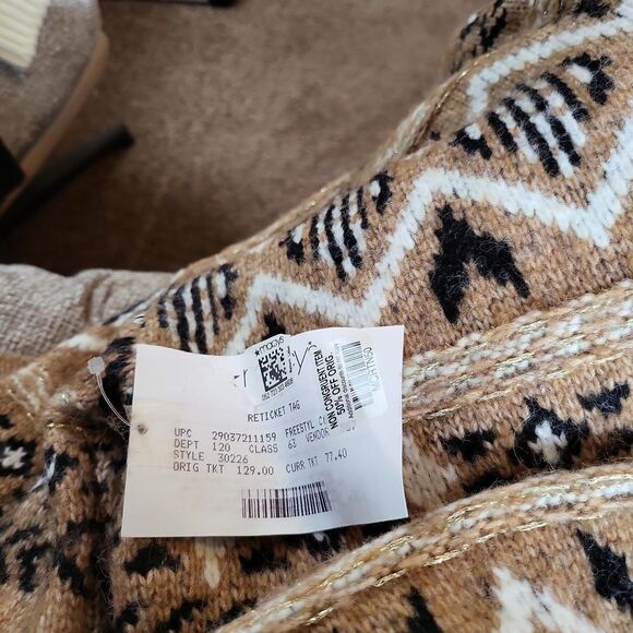 New Sam Edelman intarsia warm knit reversible sweater - Picture 11 of 12